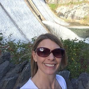 Meet your Posher, Jennie